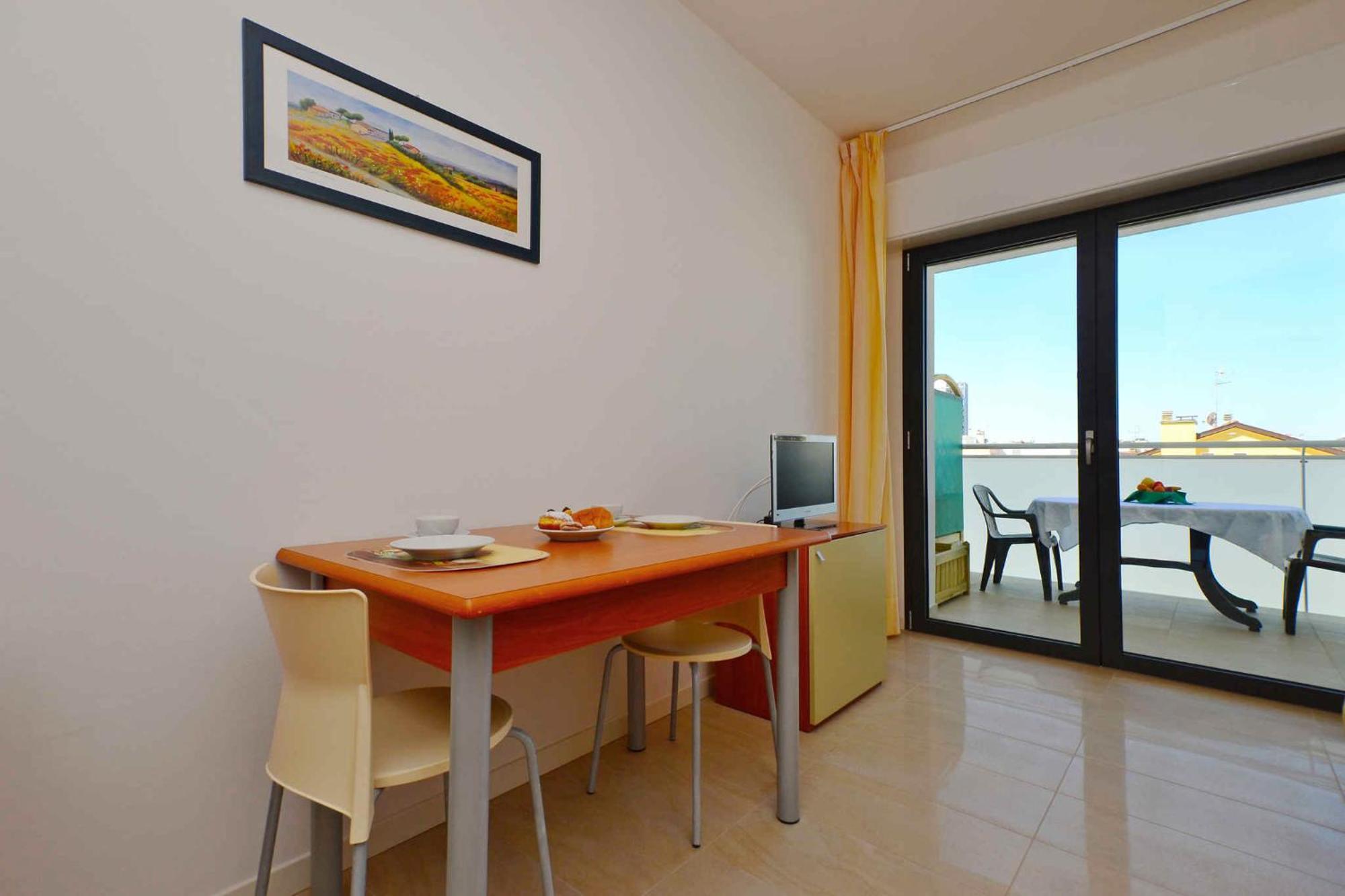 Apartments In Lignano 21632 Lignano Sabbiadoro Oda fotoğraf